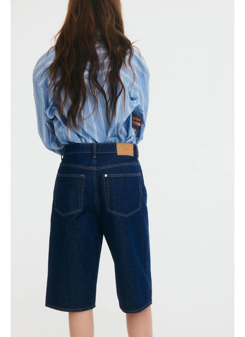 اتش اند ام High Knee Denim shorts
