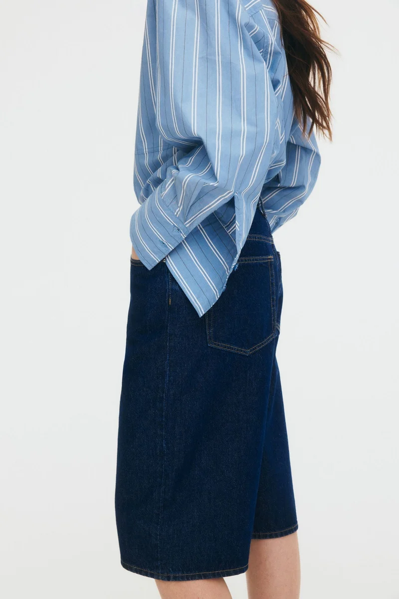 اتش اند ام شورت جينز عالي الركبة