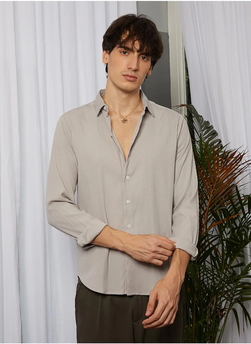 Campus Sutra Men's Ecru Beige Vertical Tactile Shirt