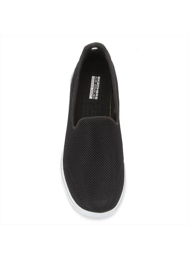 SKECHERS Women's Go Walk 5 Sneaker, Black/White, 9 - Image 3