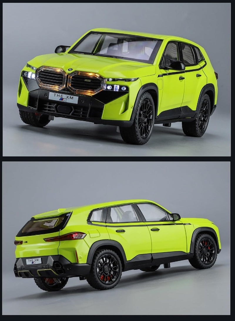 داي كاست 1:24 متوافقة مع لعبة سيارة BMW XM النموذجية، سيارة لعبة من سبائك الزنك قابلة للسحب للخلف مع صوت وضوء، أبواب قابلة للفتح للأطفال والكبار (أخضر) - Image 1
