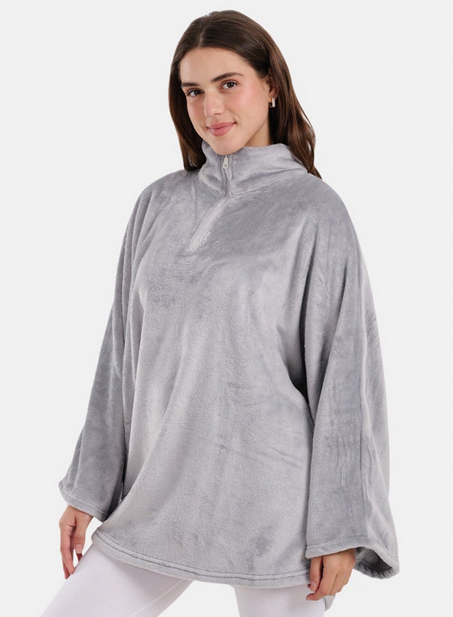 Carina Velvet Poncho Wearable Blanket - Image 3