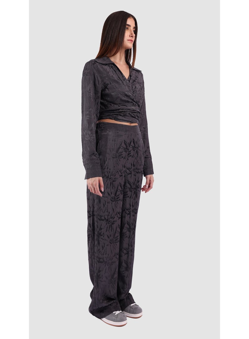 KYVELi Women’s Two-Piece Printed Set – Wrap-Style Long Sleeve Top & Wide-Leg Pants – Grey - Image 3