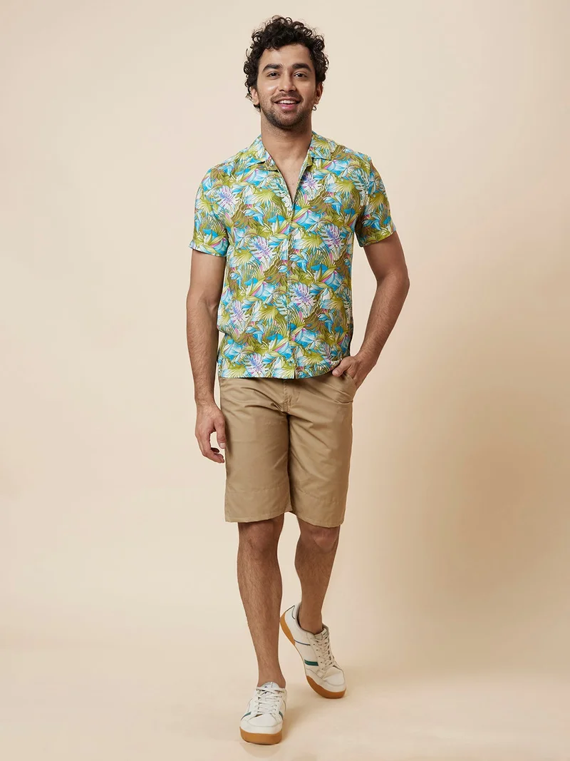 جلو باص قميص رجالي أخضر مطبوع بقصة عادية كاجوال