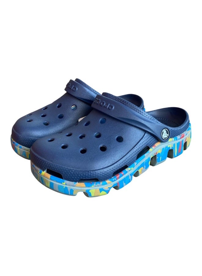 Crocs are comfortable - Image 2