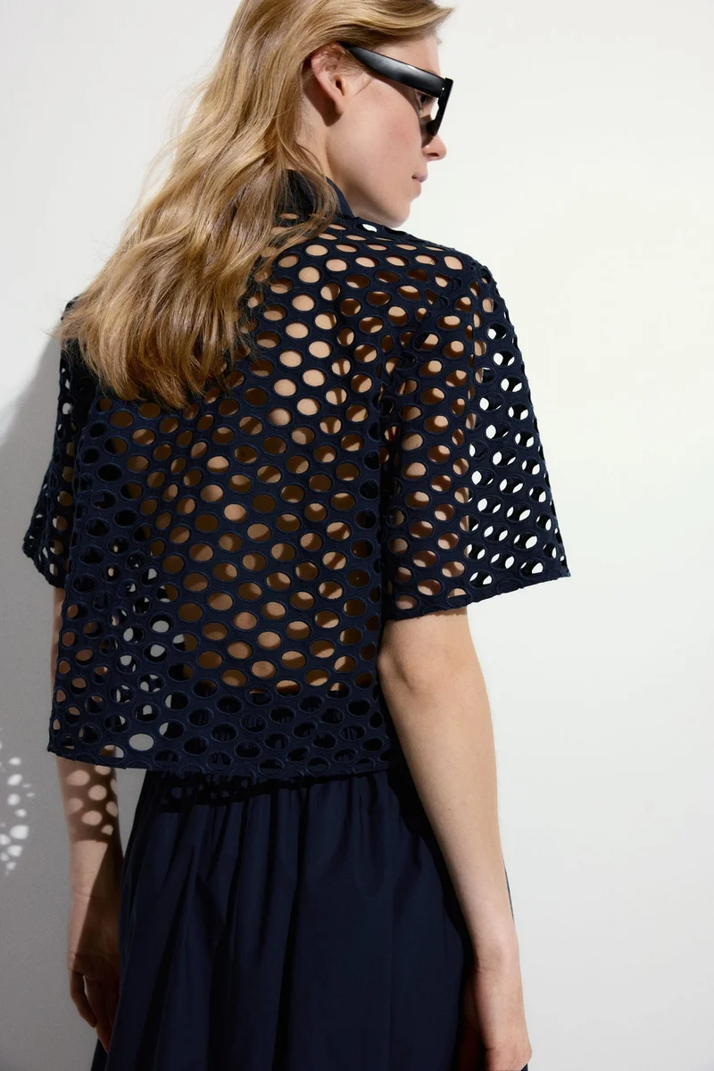 H&M Eyelet-embroidered skirt