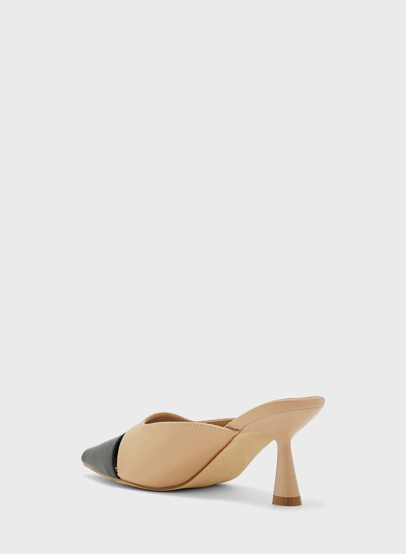 Vincci Pointed Toe Mid Heel Pumps
