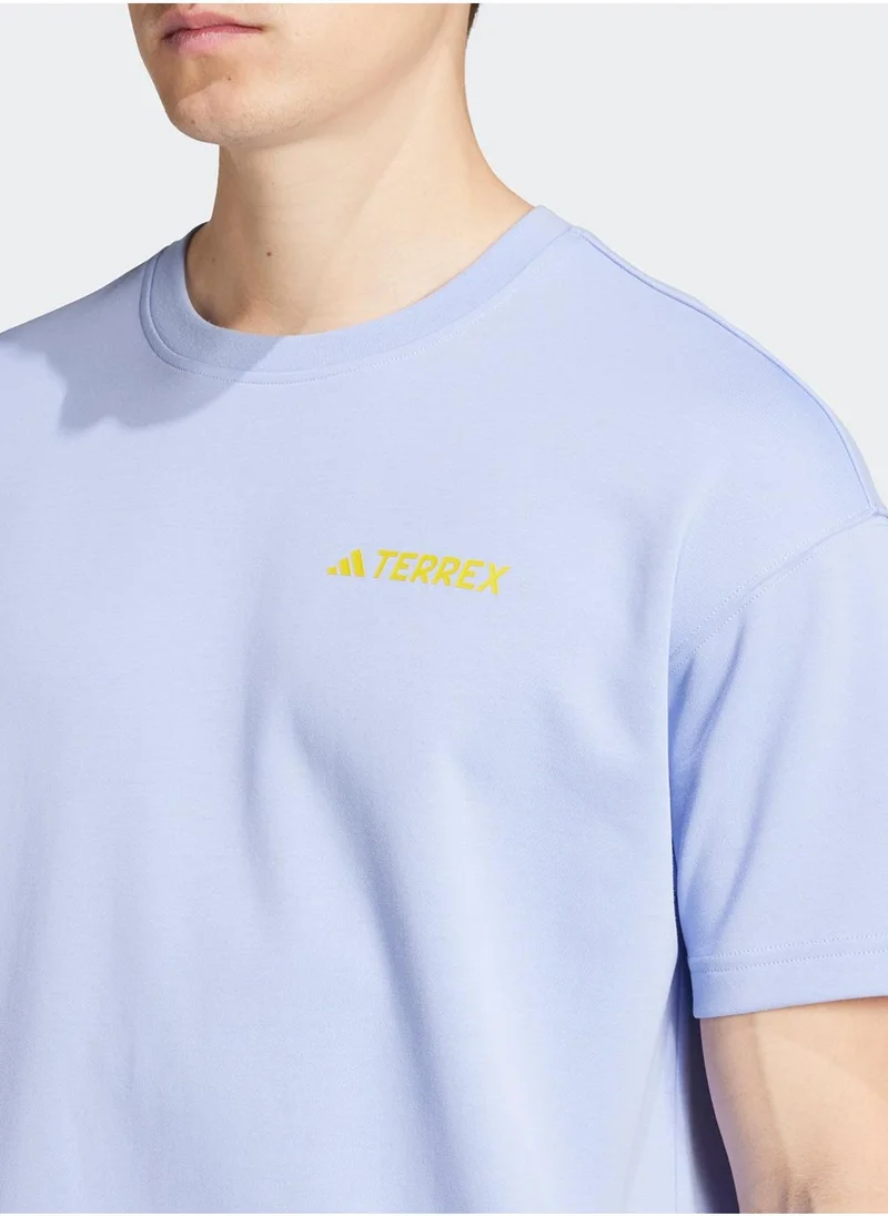 اديداس National Geographic T-Shirt