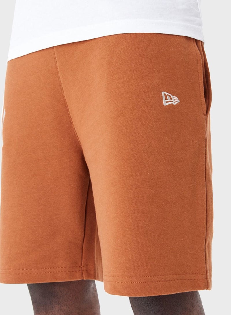 NEW ERA LEAGUE ESSNTLS SHORTS NEYYAN  EBRSTN - Image 4