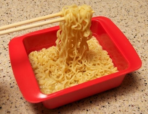 Rapid Brands Rapid Ramen Cooker - Microwave Ramen in 3 Minutes - BPA Free and Dishwasher Safe (Red, 1-pack) - Image 2