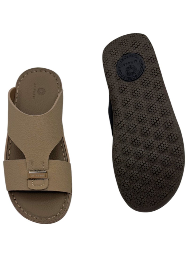 Al Hadaf Comfortable Slip-On Slippers for Everyday Wear - Image 5