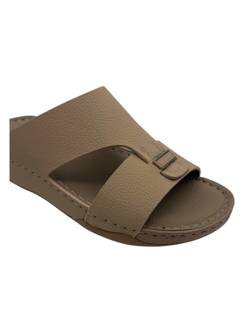 Al Hadaf Comfortable Slip-On Slippers for Everyday Wear - Image 3