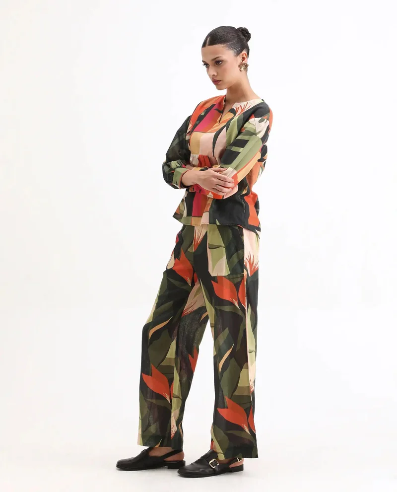 Rareism Women's Multi-Color Abstract Print Trouser