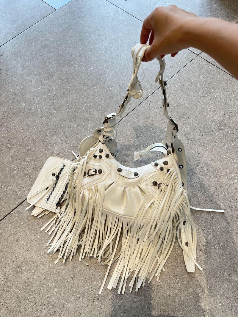 Internet Famous Tassel Rivet Niche Motorcycle Bag Women'S Fashion Girl Shoulder Underarm Bag Messenger Bag - Image 1
