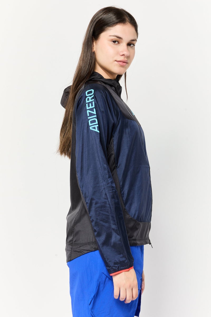 Adidas جاكيت خارجي رياضي نسائي بأكمام طويلة، متعدد الألوان - Image 3