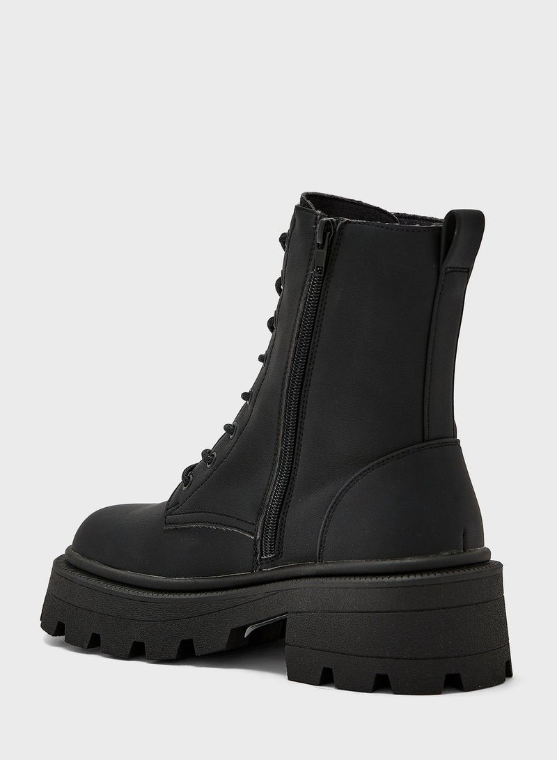 Banyu-3 Ankle Boots