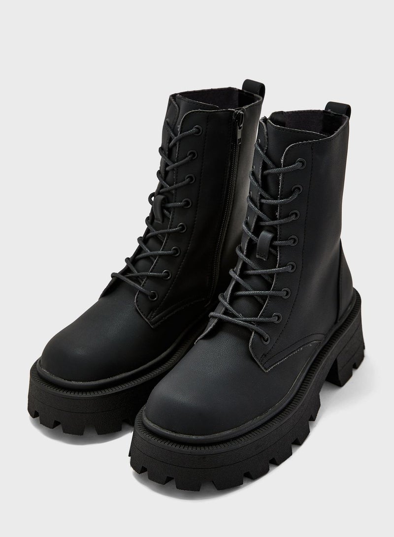 Banyu-3 Ankle Boots