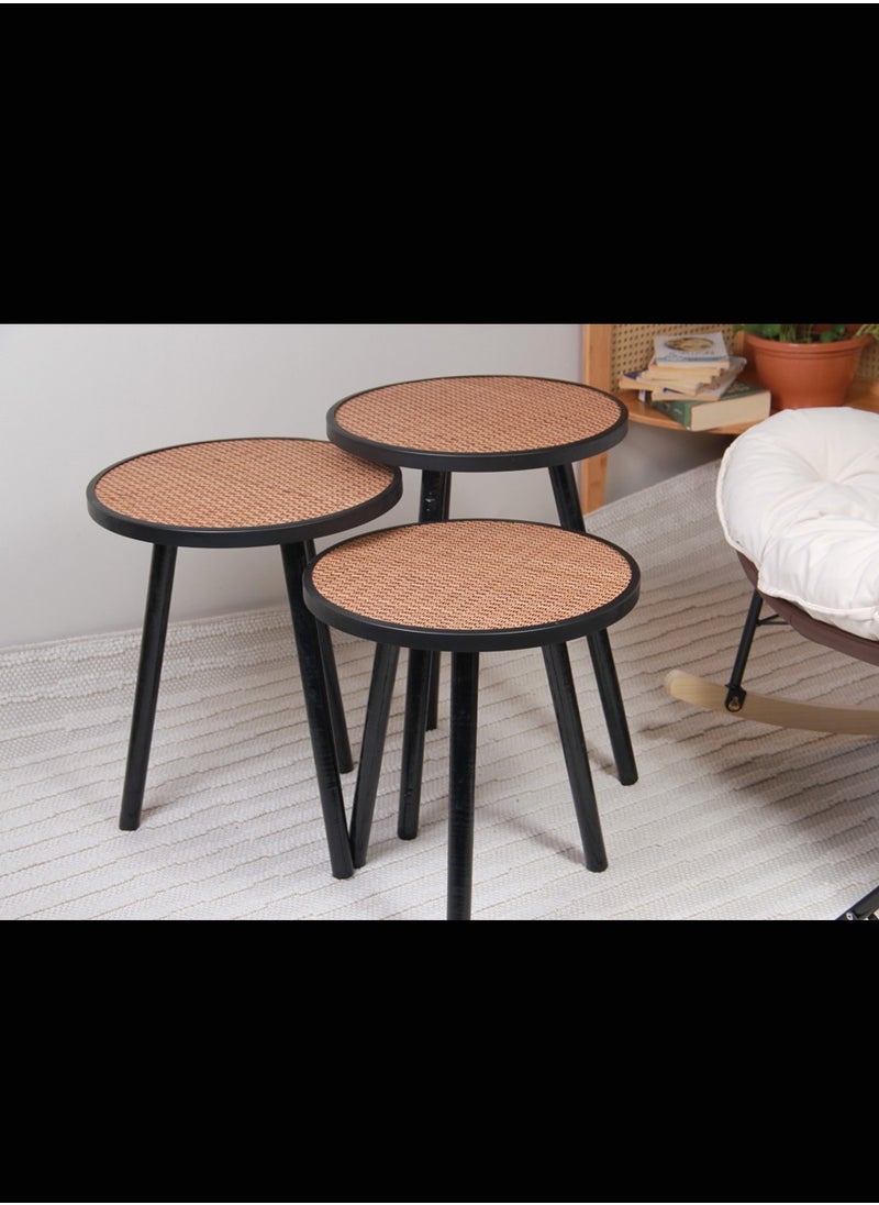 Generic - Serving table set. - Image 1