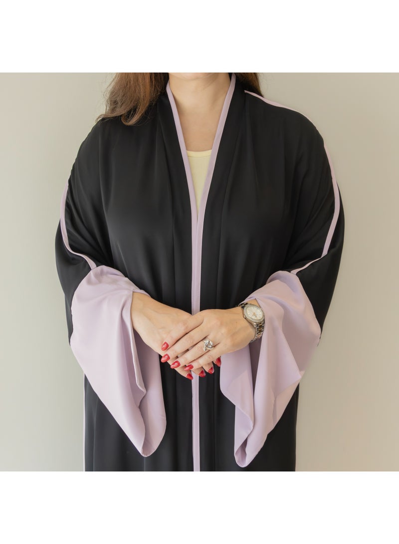 Linelle Two-Tone Abaya for Women – Classic Black with Contrast Soft Lilac Sleeves, Front-Open Style, Wide Flowing Sleeves, Modest Daily & Occasion Wear - Image 4