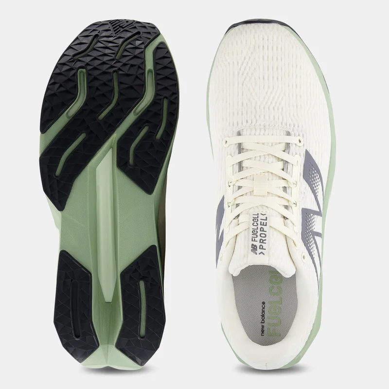 New Balance Men's FuelCell Propel v5 Shoes