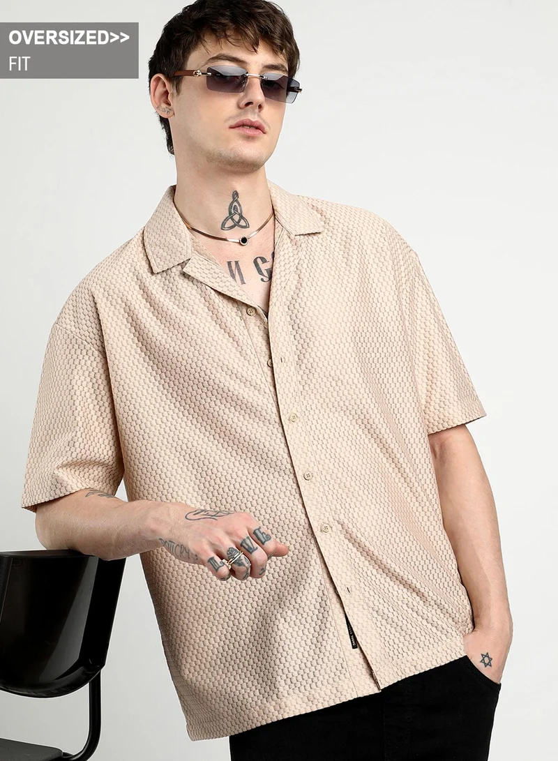 Campus Sutra Campus Sutra Men's Beige Oversized Honeycomb Shirt For Casual Wear | Cuban Collar | Short Sleeve | Button Closure | Shirt Crafted With Comfort Fit For Everyday Wear