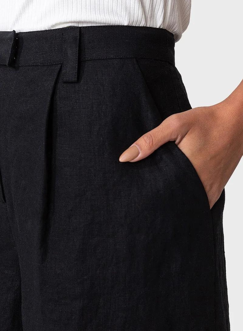 INDISKA Wide Leg Shorts