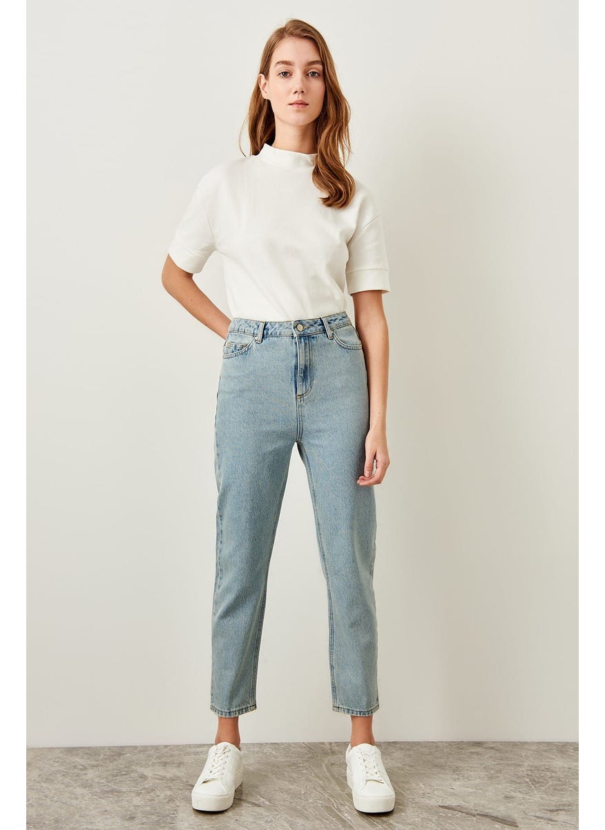 trendyol - Dark Wash Straight Jeans - Image 1