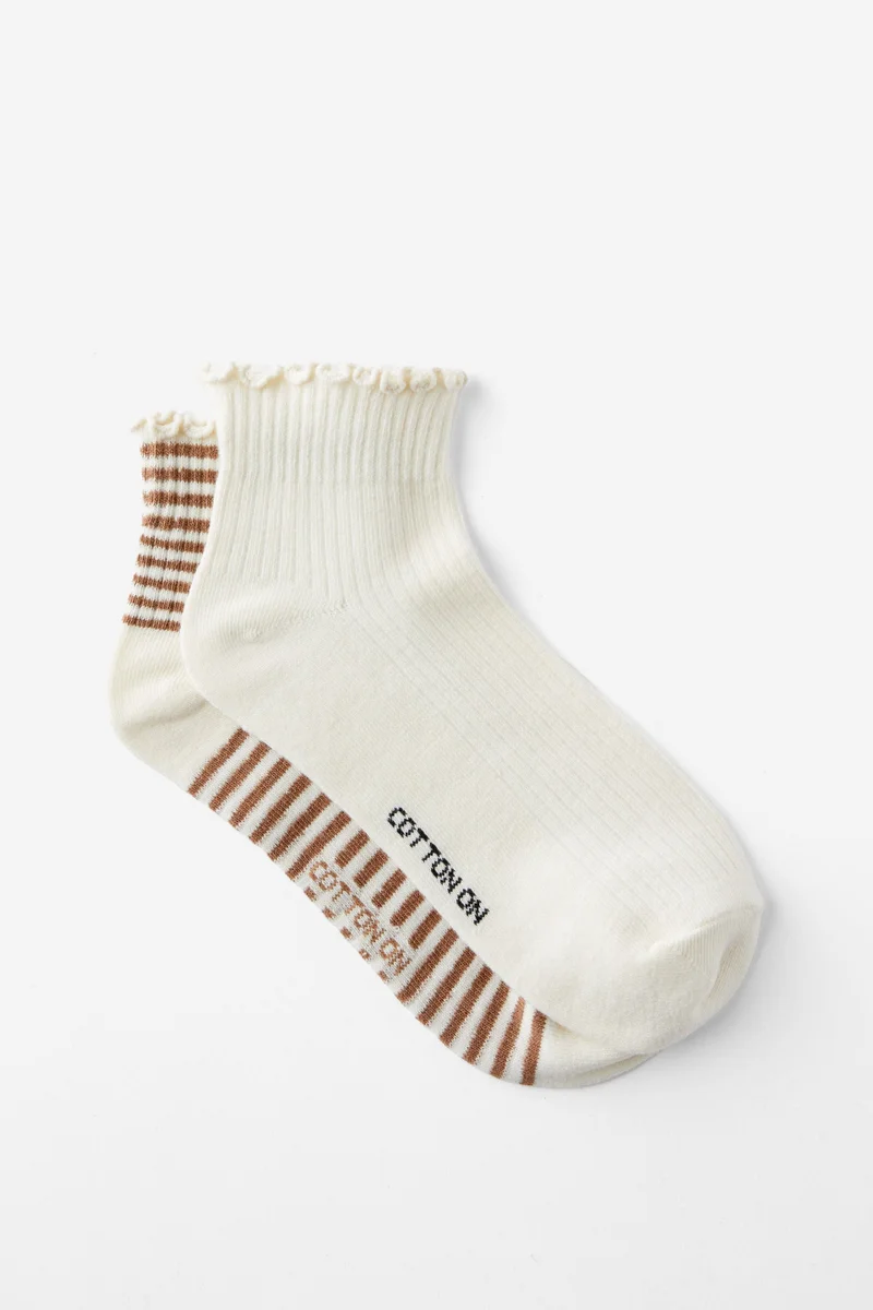 روبي زوج مثالي بكشكش مضلع للكاحل