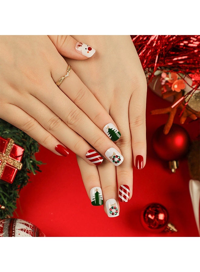 أظافر صناعية لعيد الميلاد قصيرة مربعة مع تصميم ندفة الثلج، ألوان الأحمر والأبيض والأخضر، مزينة بتصميم شجرة عيد الميلاد ورجل الثلج وحيوان المووس وأحجار الراين، تصميم شتوي لعيد الميلاد، أظافر كاملة مع غراء - 24 قطعة - Image 4