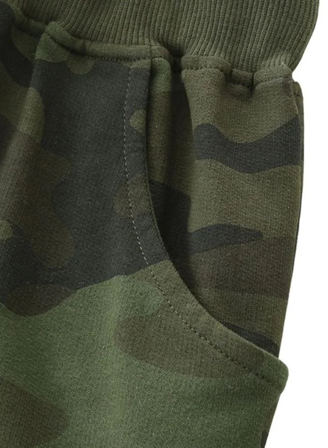 YUNIQEE Olive Regular Fit Mid Rise Camouflage Shorts