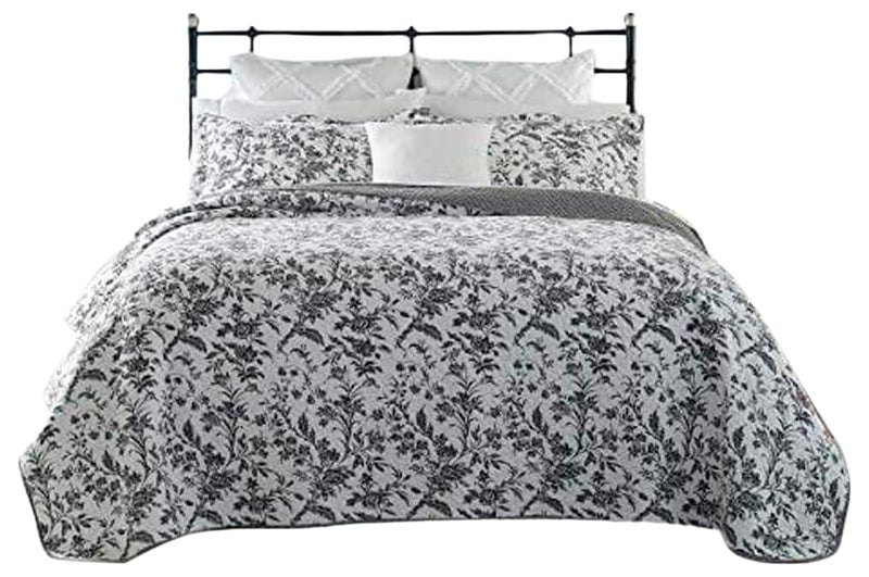 Laura Ashley - Twin Quilt Set, Soft Cotton Bedding with Reversible Design, Medium Weight for Year Round Use, 2 Piece Bed Set with Matching Pillowcase (Amberley Black/White) - Image 1