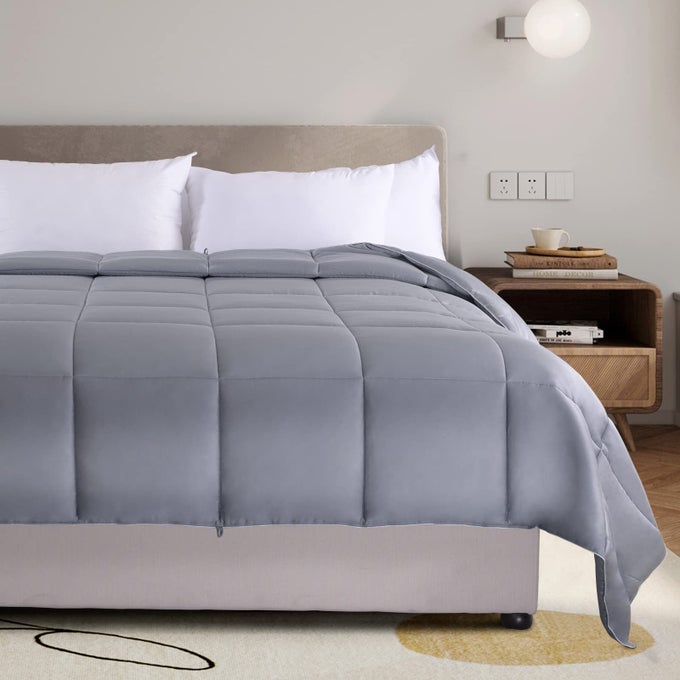 ORGANIC NATURAL VISCOSE FROM BAMBOO COOLING COMFORTERLIGHT GREY 106 X 90 KING LIGHTWEIGHT DOWN ALTERNATIVE COOL DUVET INSERTSUMMER BEDDING BLANKET COOL FOR HOT SLEEPERS8 CORNER TABS
