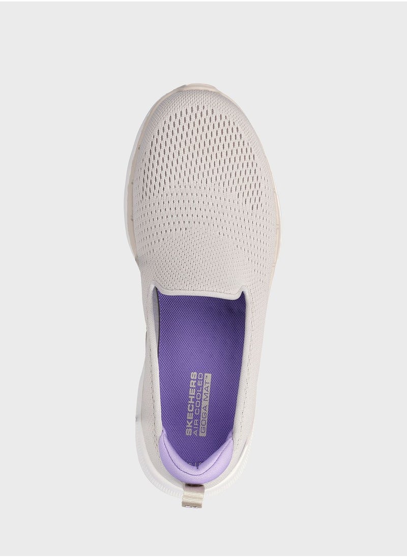 SKECHERS - Go Walk 6 - Image 1