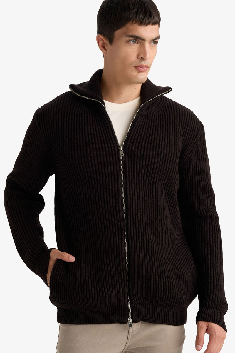 DeFacto Brown Man Standard Fit Turtleneck Knitwear Cardigan Casual - Image 1