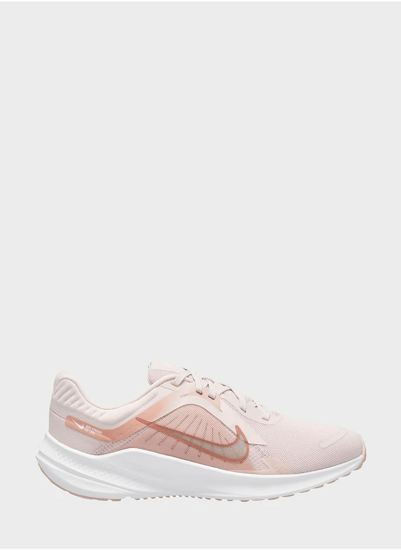 Nike Quest 5