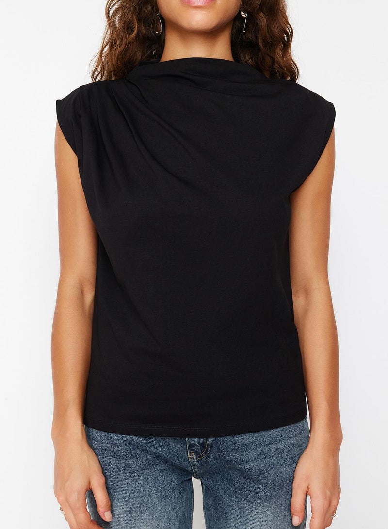 trendyol Black Boat Neck Zero Sleeve Gathered Knitted T-Shirt - Image 4