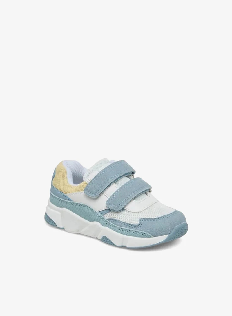 بيرفيت أحذية رياضية بألوان متداخلة وإغلاق بشريط لاصق