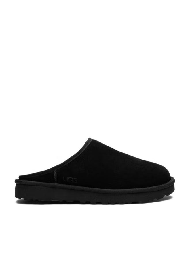 UGG Classic Cozy Slippers – Comfortable & Warm Footwear - Image 1
