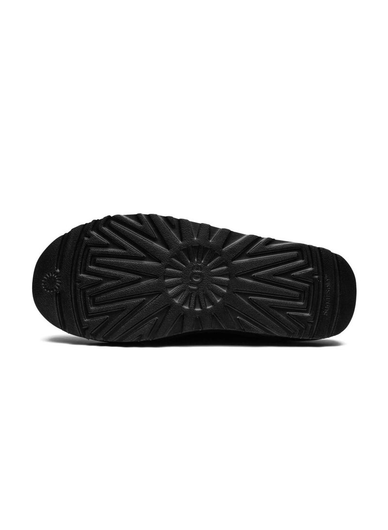UGG Classic Cozy Slippers – Comfortable & Warm Footwear - Image 5