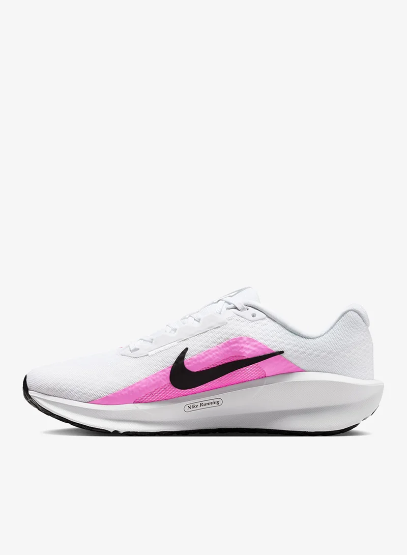 نايكي داون شيفت