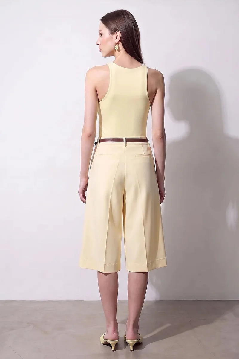 Dilvin Lemon Yellow DILVIN High-waist Belted Wide-leg Tailored Shorts for Women | Best Price UAE