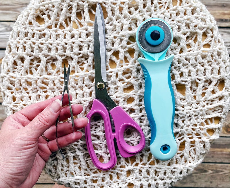 Havel's Snip-Eze Embroidery Snips - Image 2