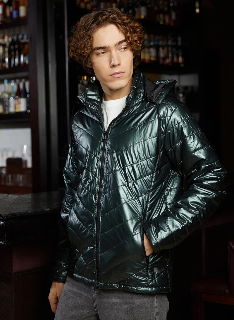 Campus Sutra Men's Jungle Green Metallic Zip-Front Quilted Jacket