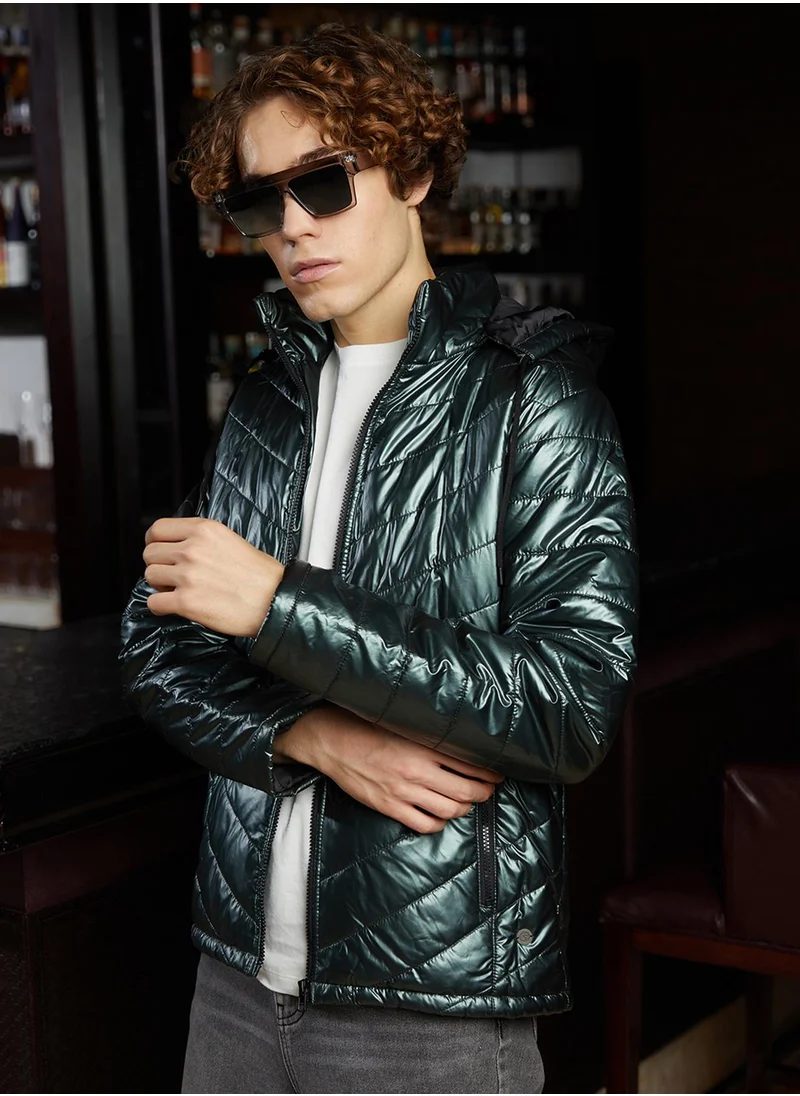 Campus Sutra Men's Jungle Green Metallic Zip-Front Quilted Jacket