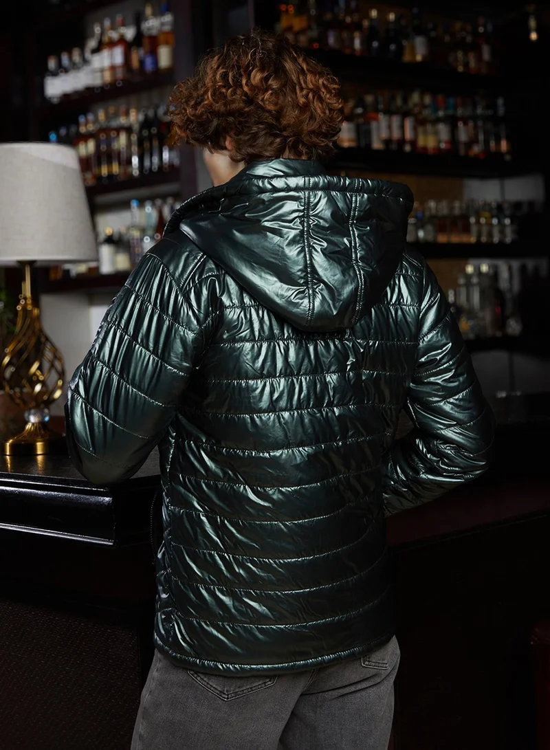 Campus Sutra Men's Jungle Green Metallic Zip-Front Quilted Jacket
