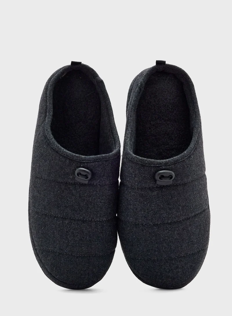 سفنتي فايف Mens Quilted Bedroom Slippers