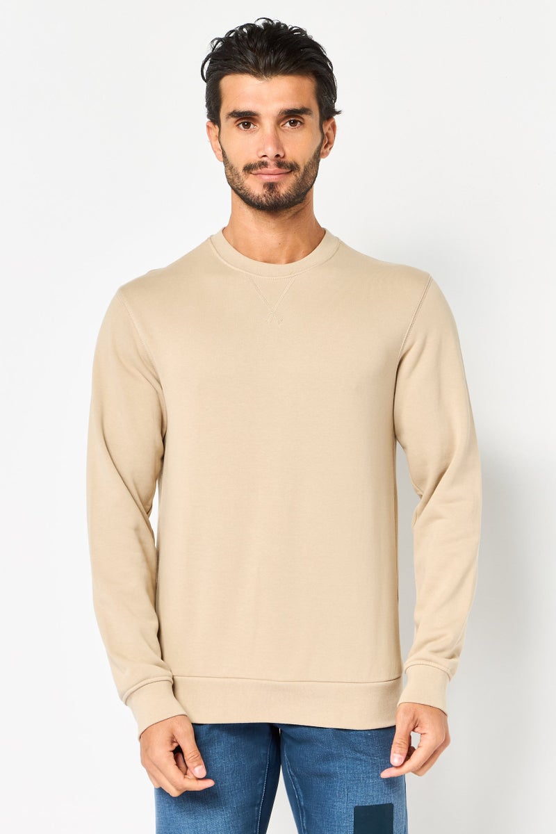 Celio سويت شيرت رجالي بأكمام طويلة وياقة دائرية، لون بني فاتح - Image 1