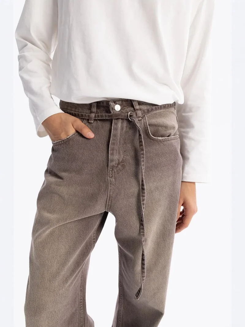 Giesto Beaver Brown GIESTO High Waist Straight Leg Jeans with Belt Detail for Men | Best Price UAE