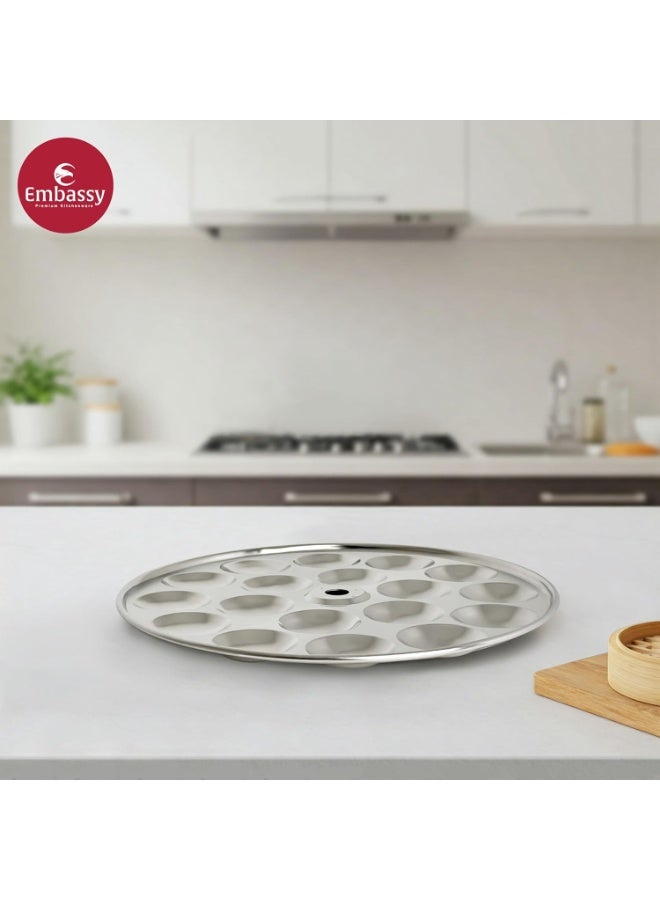 إيمباسي صينية إيدلي صغيرة/ميني من الفولاذ المقاوم للصدأ من إمباسي بدون حامل | القطر: 19.5 سم | تكفي لتحضير 18 حبة إيدلي دفعة واحدة | صينية إيدلي لتحضير إيدلي طرية وهشة | متوافقة مع طنجرة الضغط وجهاز البخار - Image 4