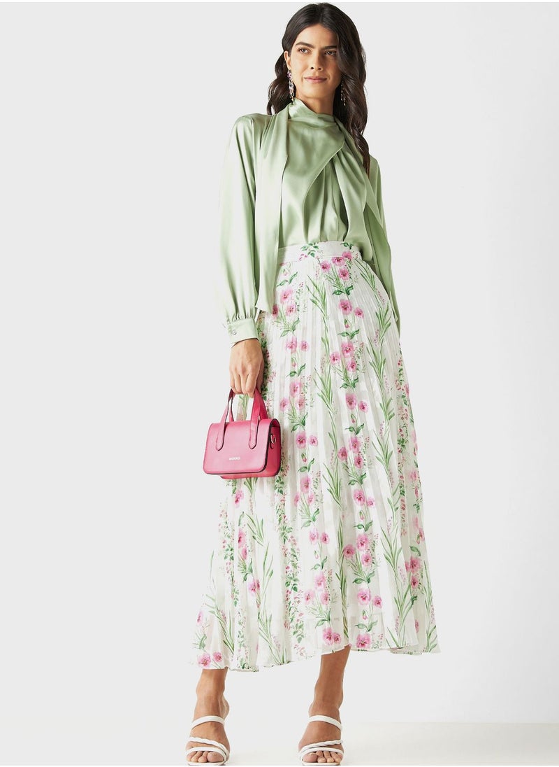 Iconic - Floral Print Pleated Skirt - Image 1